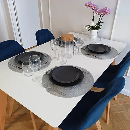 Strzelecka 19 * Познань